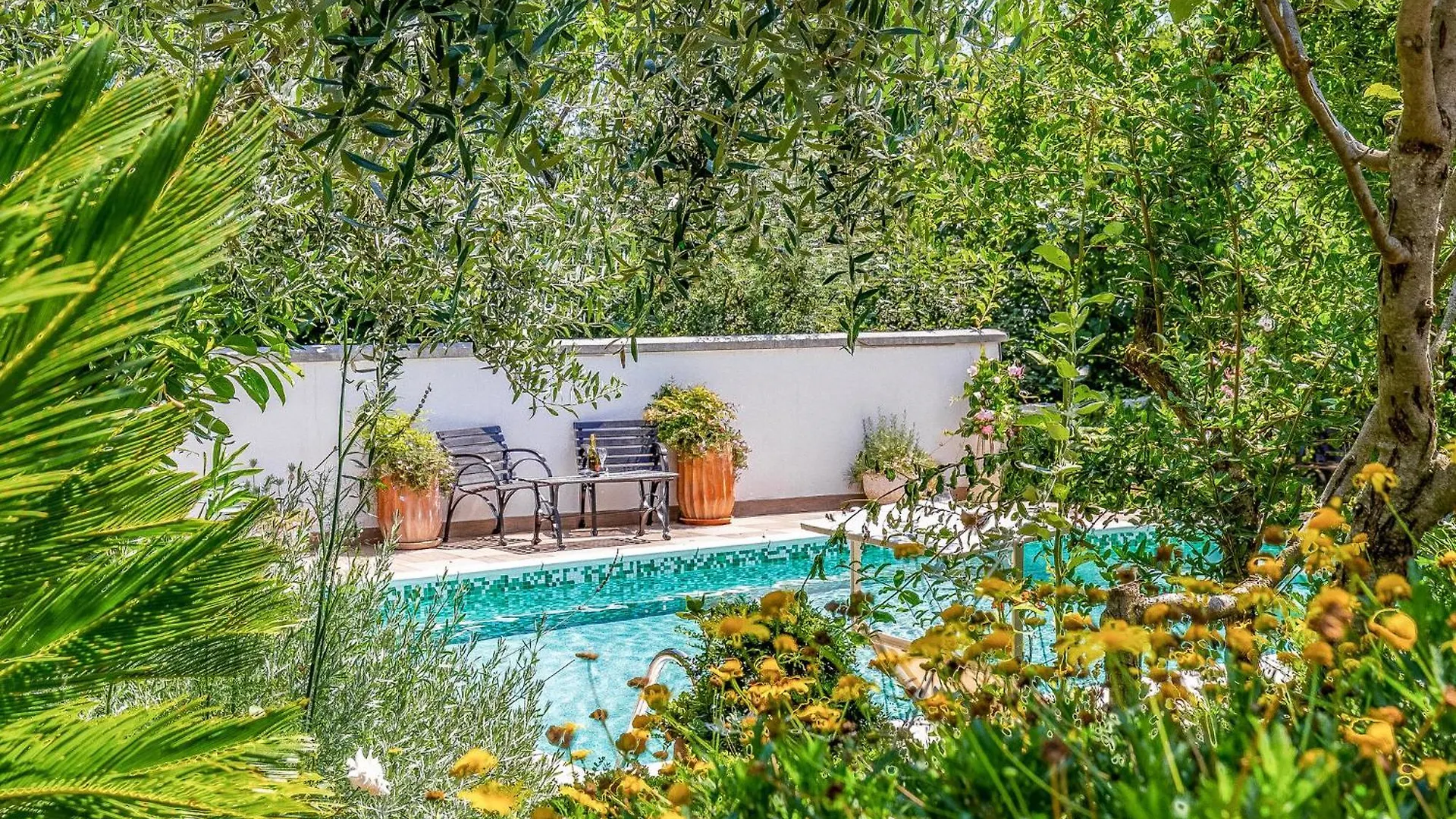 4 Bedroom Stunning Apartment In Liznjan 0*,  Croatia